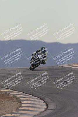 media/Sep-21-2025-Race Pace (Sun) [[98bf33ef95]]/Non Verified/1-Turns 9 and 10 (8am)/